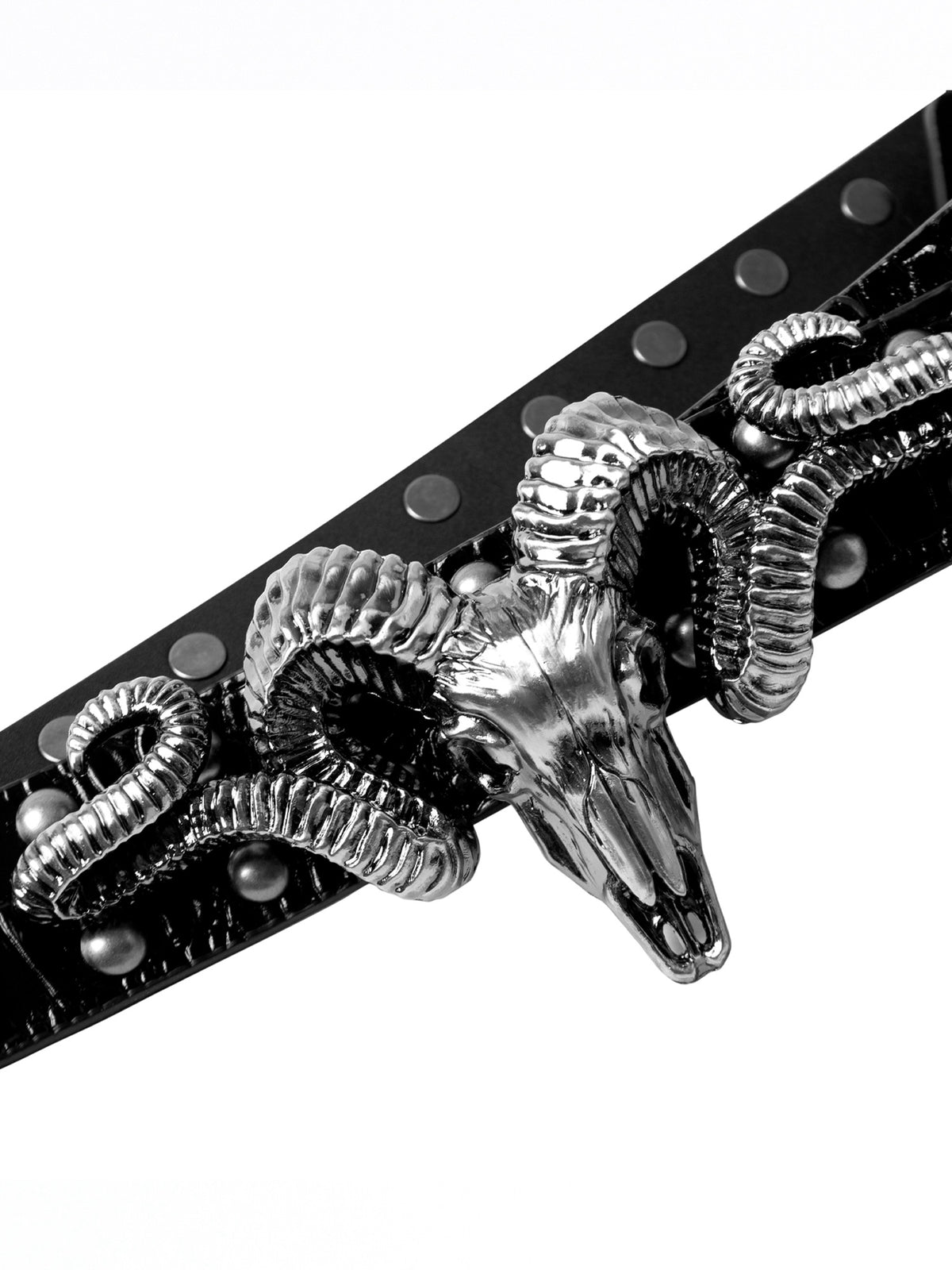 Skull‑Goat‑Head Studded Stone‑Textured Belt